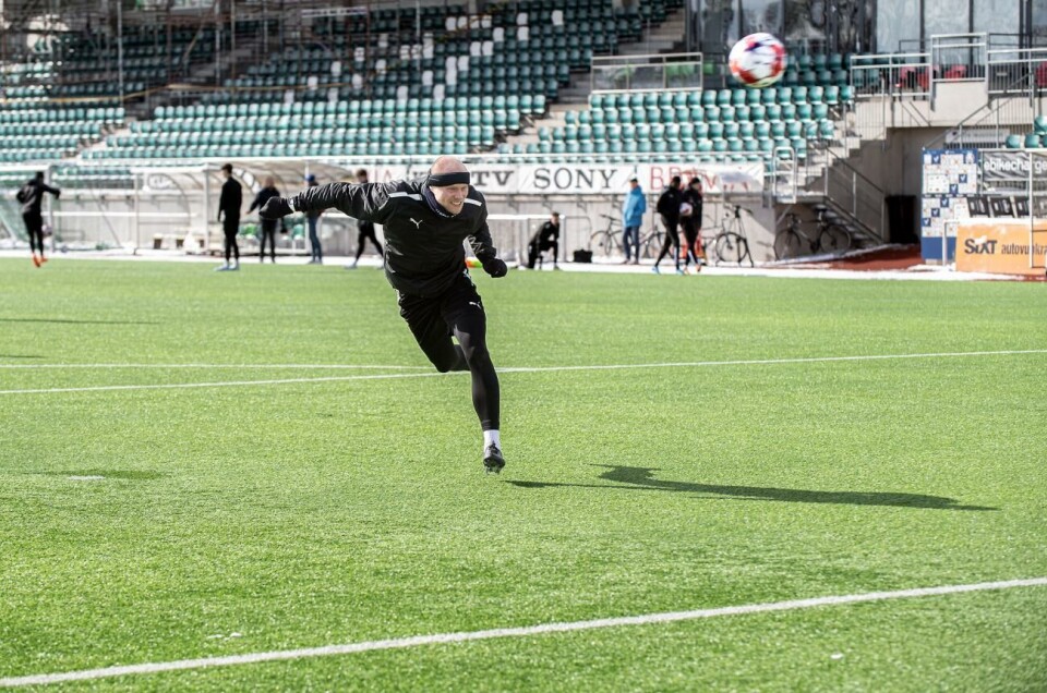 Timi Lahti och IFK Mariehamn generpar mot FC Honka på torsdagen. 290323 , 29032023 , 20230329 , Timi Lahti , IFK Mariehamn ,