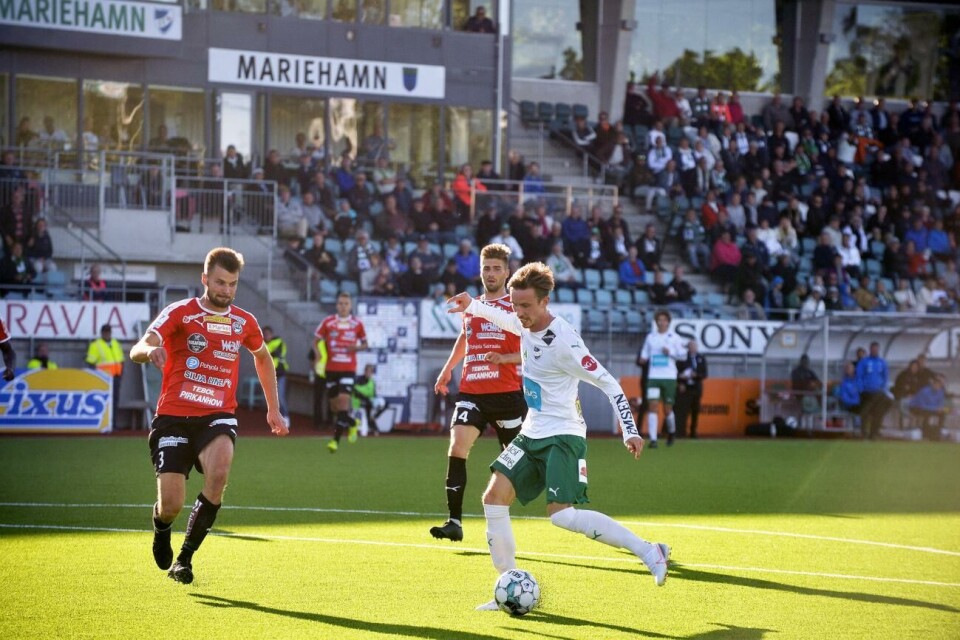 Kantlöparen Riku Sjöroos stannar i IFK Mariehamn åtminstone över 2021. Foto: Hülya Tokur-Ehres