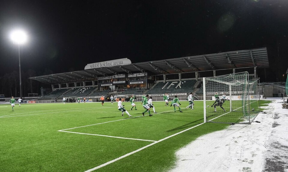 IFK Mariehamns träningsmatch mot FC Åland flyttar ut, från Eckeröhallen till WHA. Foto: Daniel Eriksson