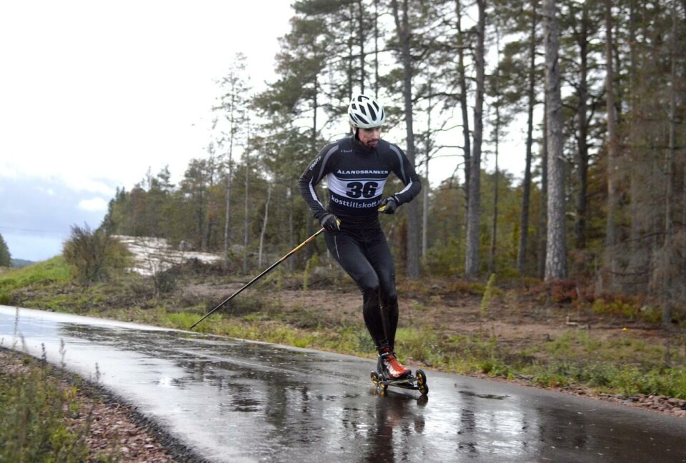Jonas Haglund på väg mot målgång på 30 kilometer fri stil.