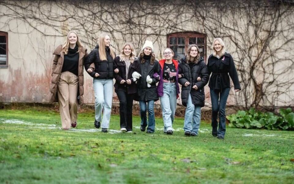 Årets Lucia, Lucia 2022, Lucia, Tindra Karlsson, Emilia Stranvik, Klara Westerholm, Emma Sahlin, Smilla Påvall, Elin Lindholm, Fanny JörgensenFoto: Hülya Tokur-Ehres