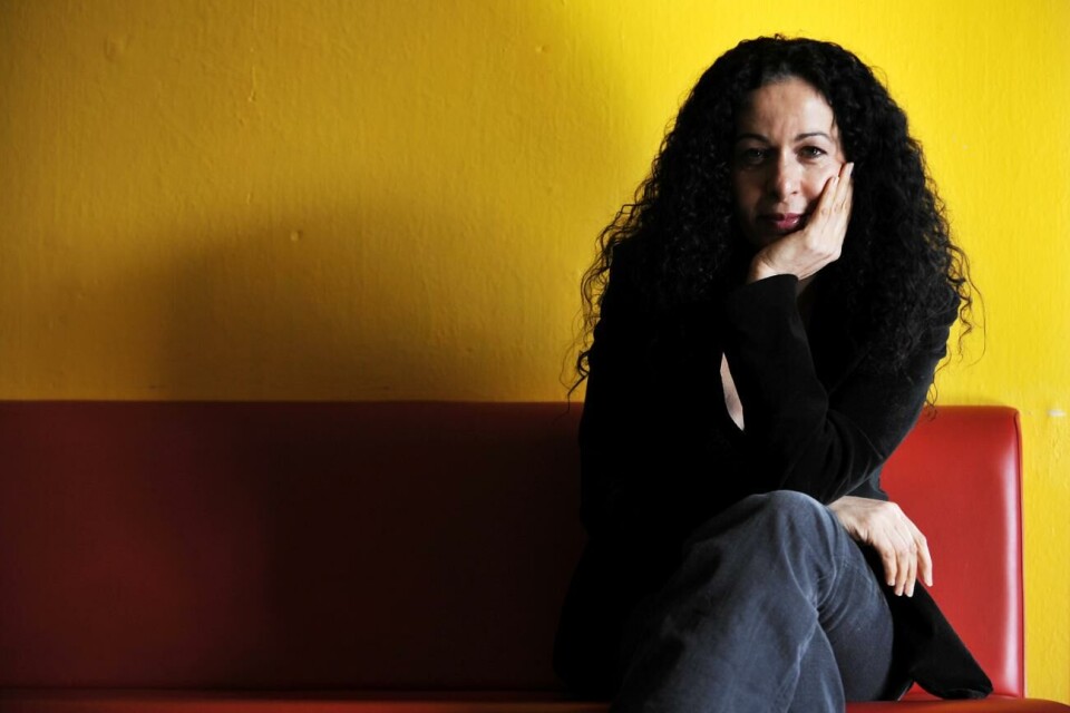 Nahid Persson Sarvestani. @Foto:Jacob SaurénNahid Persson Sarvestanis val att göra filmen ”Drottningen och jag” innebar även ett val om att aldrig kunnat besöka sitt hemland Iran igen.