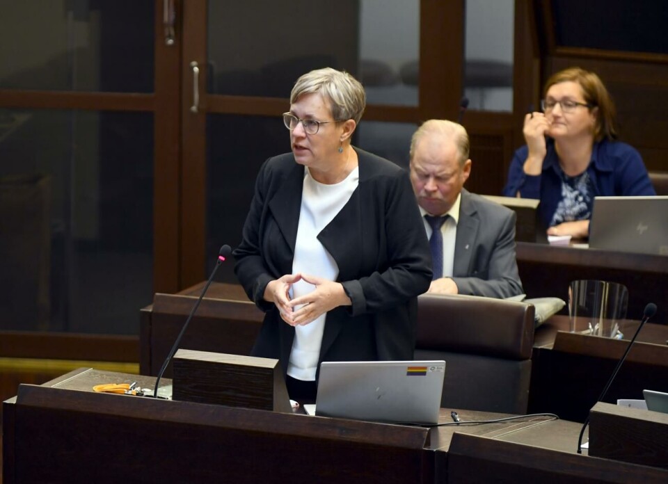 LR:s expert på skattegränsen tjänstledig