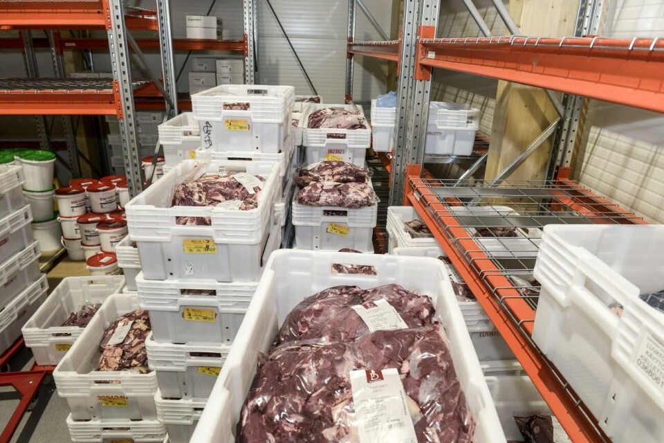 Minskad efterfrågan på nötkött Ändstationen för köttproduktionen är sammankopplad med det nya kyllagret.