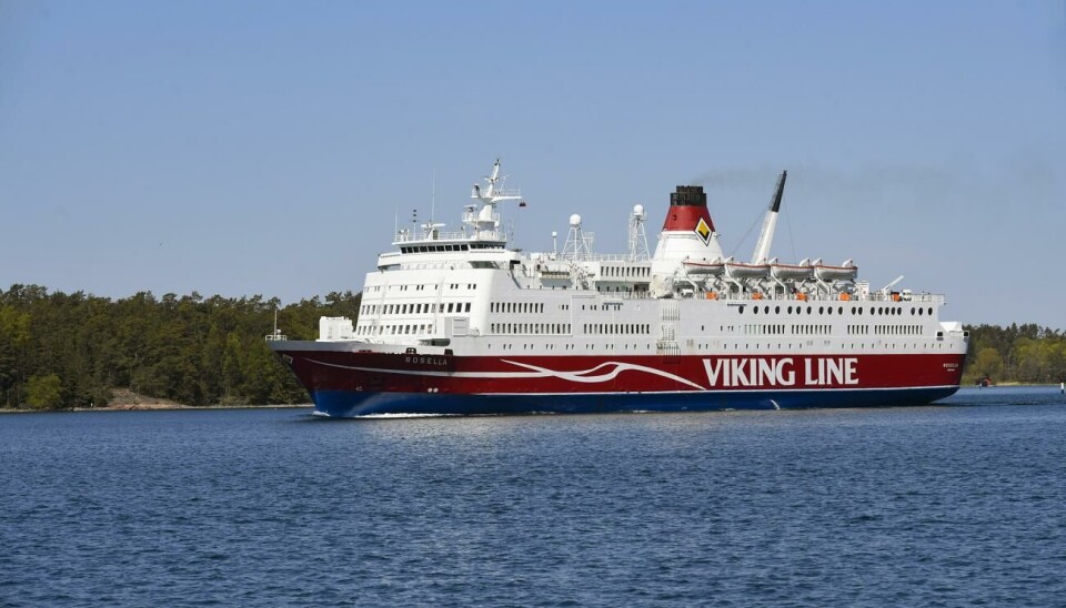 När Kapellskärslinjen lades ner och ms Rosella (bilden) såldes var det ett hårt slag för många ålänningar. Ålands folkrederi jobbar för att bygga en ny färja att trafikera linjen, men fortfarande återstår mycket för att allt ska gå i lås.