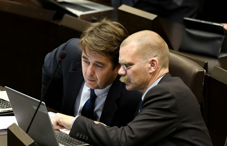 Obundna ifrågasätter LR:s hållbarhetsagenda 300920 , 30092020 , 20200930 , Lagting , lagtinget , plenum , plenisal , politiker , politik , Stellan Egeland (OBS) , Marcus Måtar (OBS)