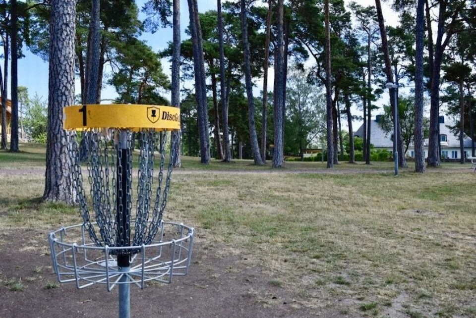”Varför lyfter staden endast fram vissa bilagor för medborgarpanelen?”, undrar insändarskribenten inför stadsmiljönämndens beslut om discgolfbanan i Badhusparken.Foto: Zeb Holmberg ”Varför lyfter staden endast fram vissa bilagor för medborgarpanelen?”, undrar insändarskribenten inför stadsmiljönämndens beslut om discgolfbanan i Badhusparken.Zeb Holmberg