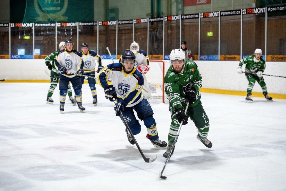 26-åriga backen Johannes Ranta är tillbaka från sin axelskada. Ishockey, Islandia, IFK Mariehamn – Gimo, Johannes Ranta