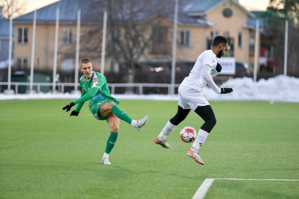 Söndagens korsbandsskada är av det allvarligare slaget och nu meddelar IFK att Patrik Raitanens säsong över.