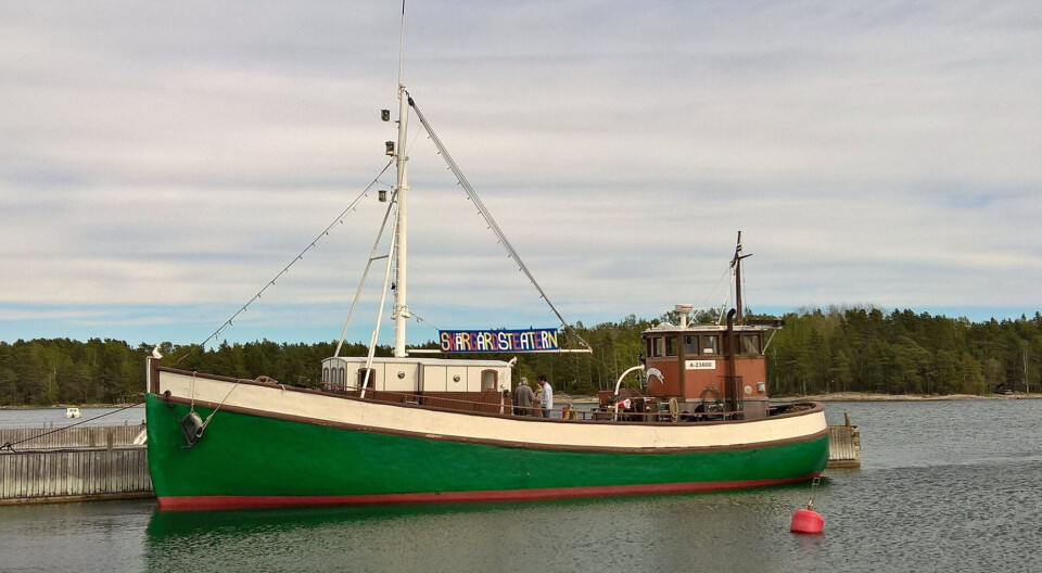 Skärgårdsteatern åker på turné med teaterns egna båt ms Sälö.