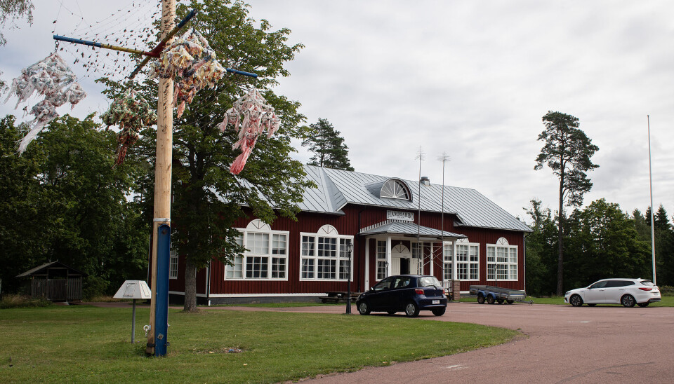 En målning av innertaket på Hammarbo skulle på sikt betala sig själv, skriver insändarskribenten.